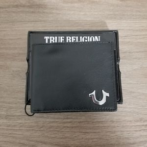 New True Religion Mens Black Leather Wallet